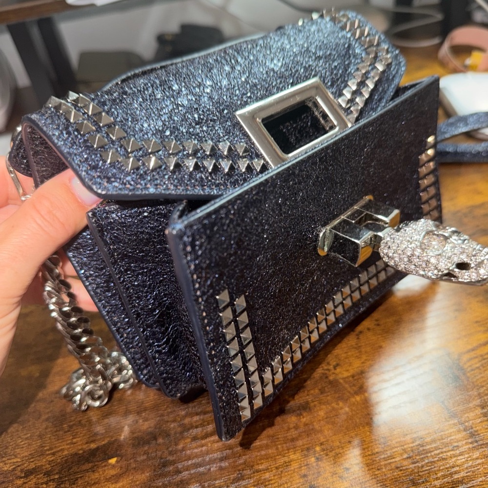 Glamorous Black Skull Embellished Crossbody Bag - Picture 12 of 12